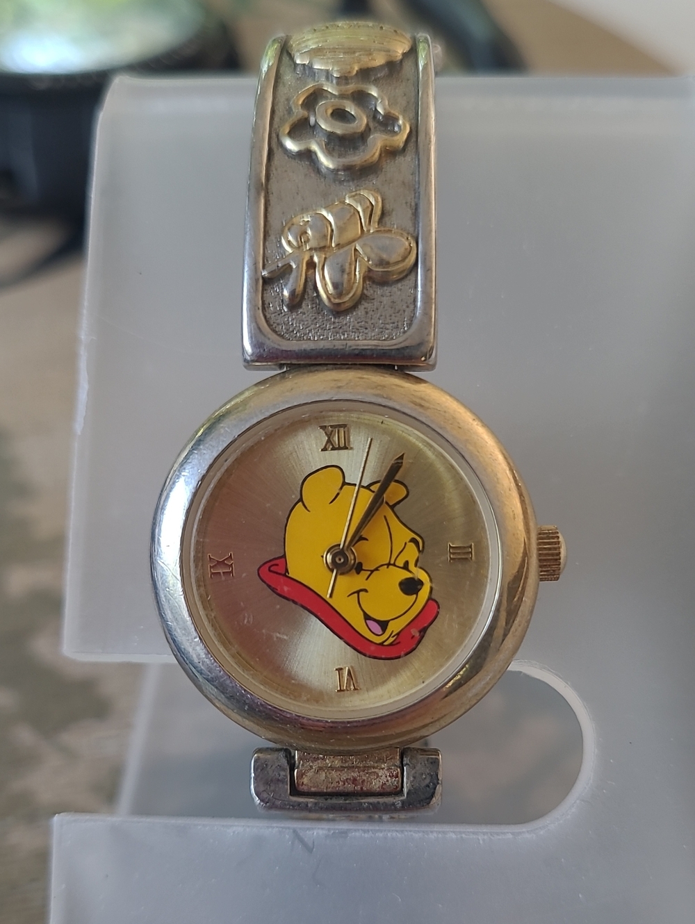 Winnie the Pooh Character Watch - Vintage